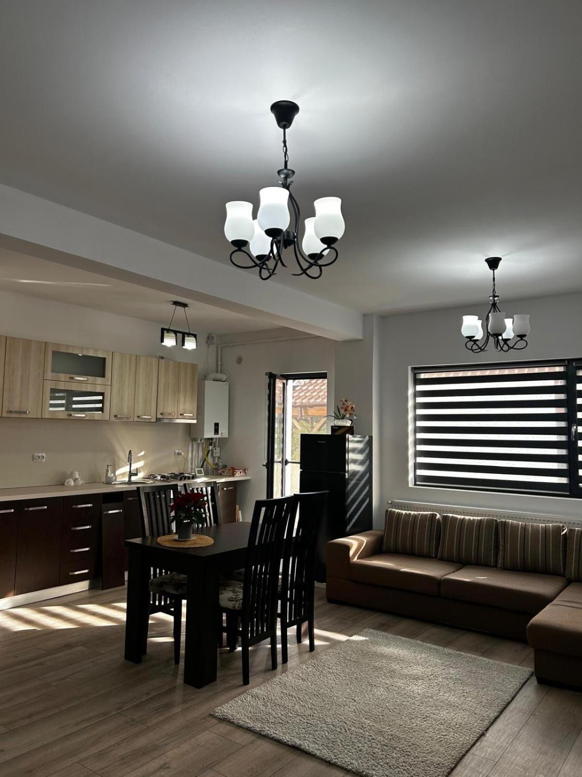 K&K Apartements Craiova Bagian luar foto