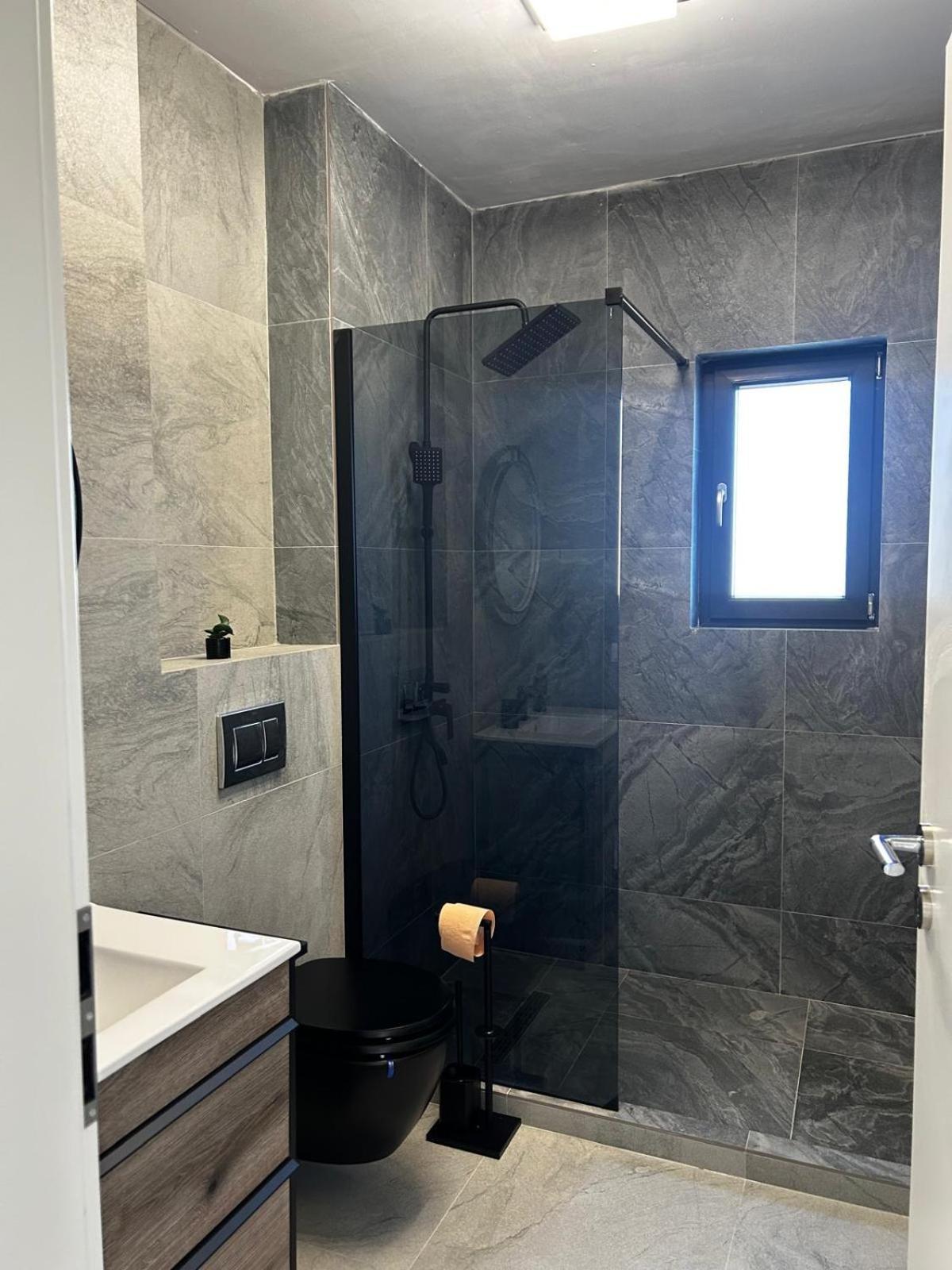 K&K Apartements Craiova Bagian luar foto