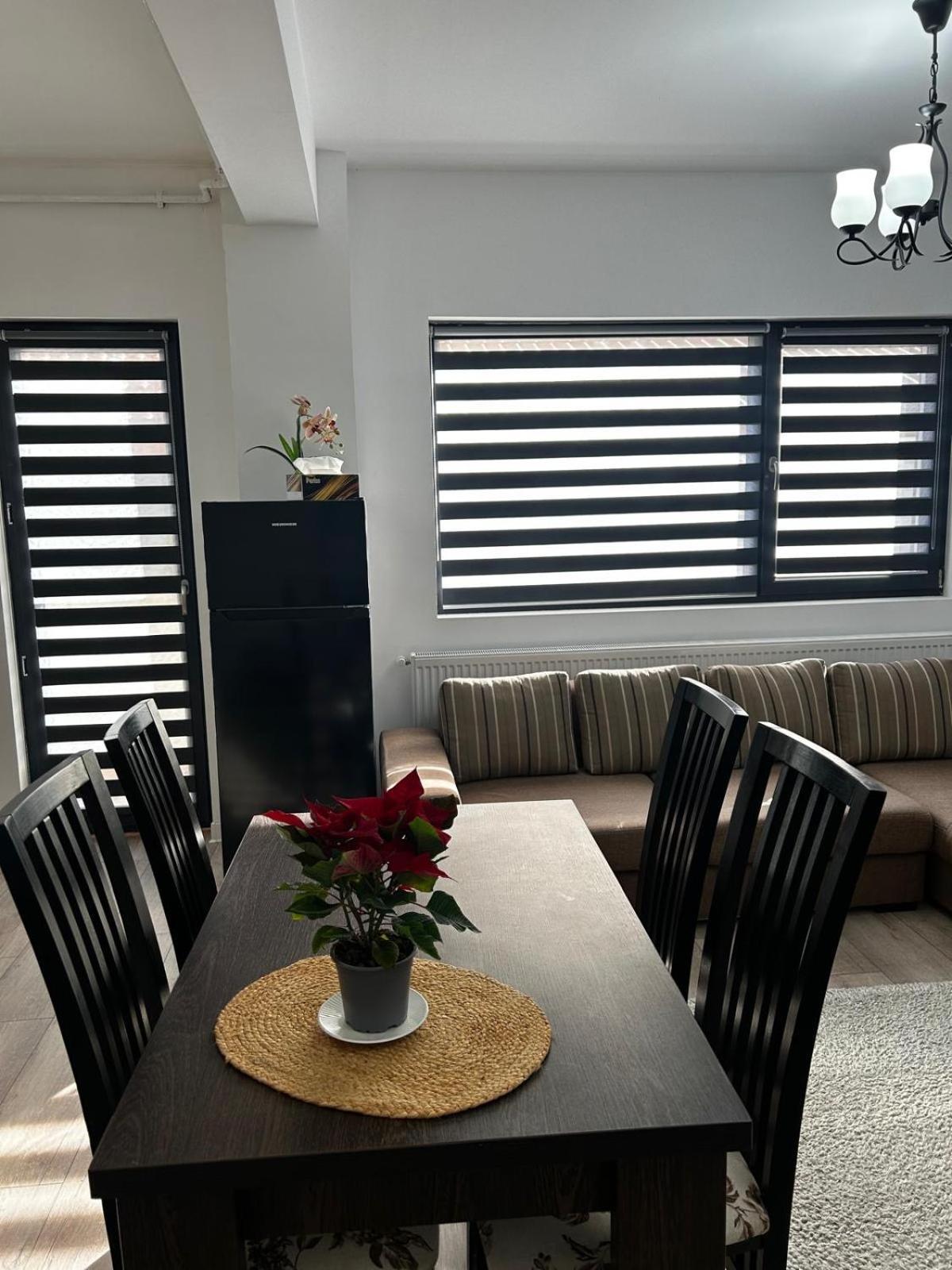 K&K Apartements Craiova Bagian luar foto