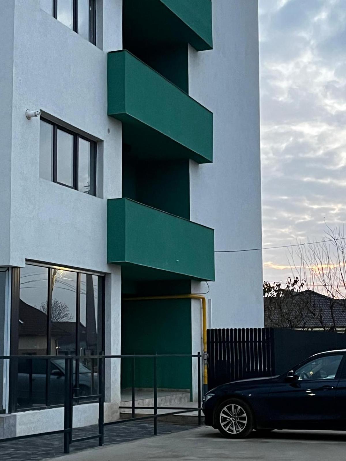 K&K Apartements Craiova Bagian luar foto
